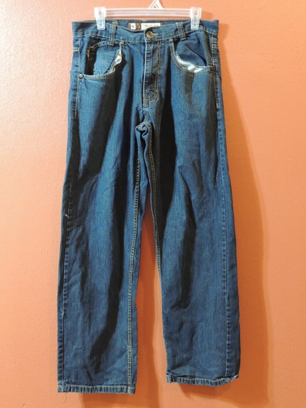 MECCA Jeans Men 32x34 Blue Pockets Outdoor Party BBQ Picnic Dinner Denim Jeans